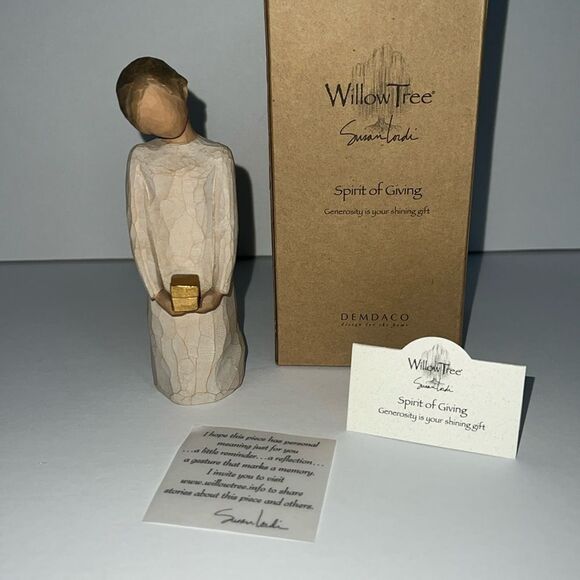 Willow Tree "Spirit of Giving" Figurine by Susan Lordi Demdaco Gold Box Collect - Picture 1 of 16
